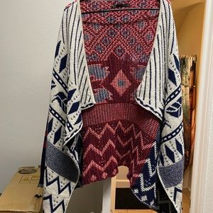 Zora Vicky Cardigan